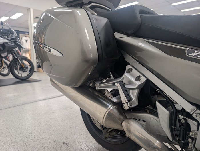2013 YAMAHA FJR1300A Silver