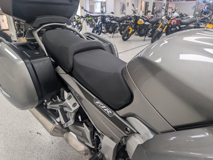 2013 YAMAHA FJR1300A Silver