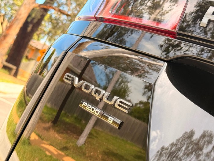 2019 Land Rover Range Rover Evoque P200 R-Dynamic S