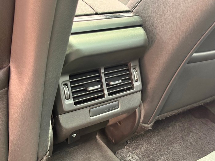 2019 Land Rover Range Rover Evoque P200 R-Dynamic S