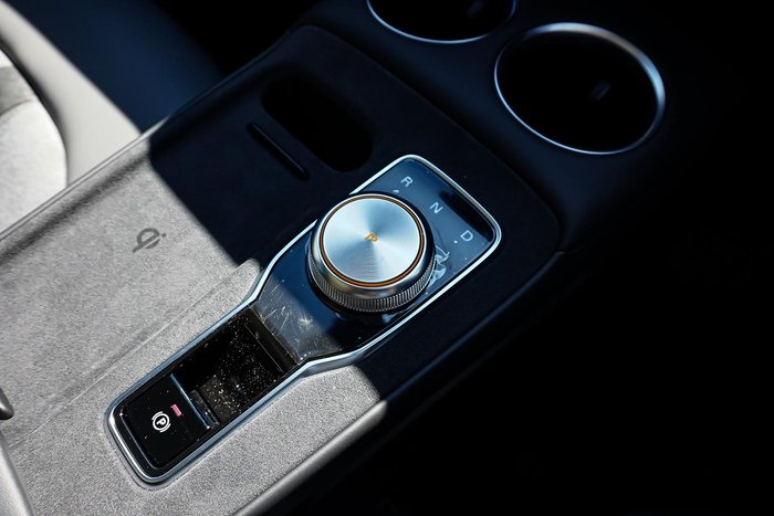 2025 MG MGS5 EV Essence 49