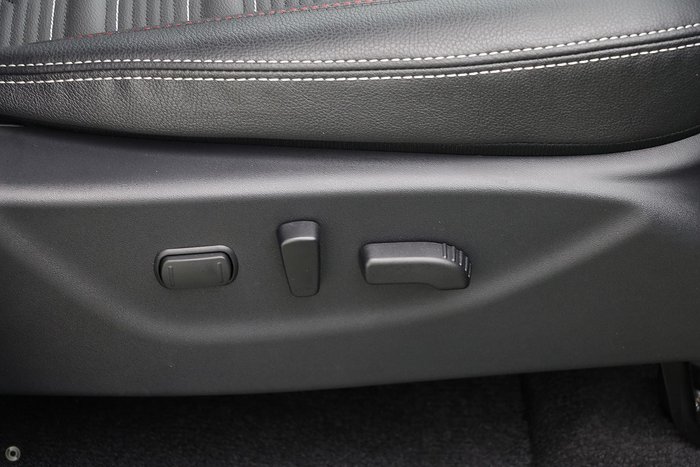 2025 Nissan Navara PRO-4X