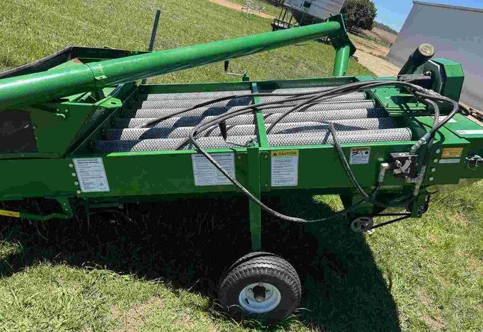 2023 KWIK-KLEEN 772 GREEN