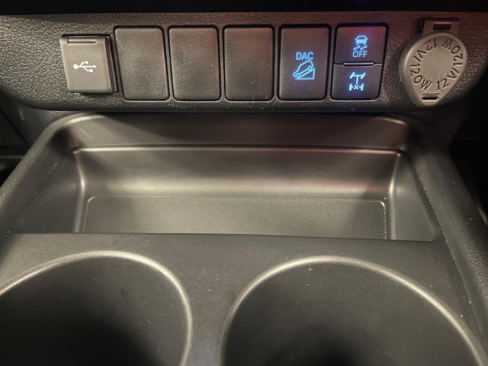 2024 Toyota Hilux SR GUN126R 4X4 Dual Range Glacier White