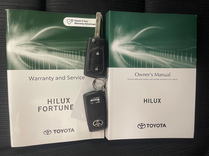 2024 Toyota Hilux SR GUN126R 4X4 Dual Range Glacier White