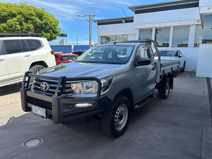 2018 Toyota Hilux SR