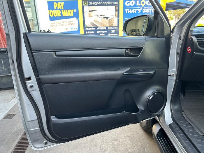 2018 Toyota Hilux SR