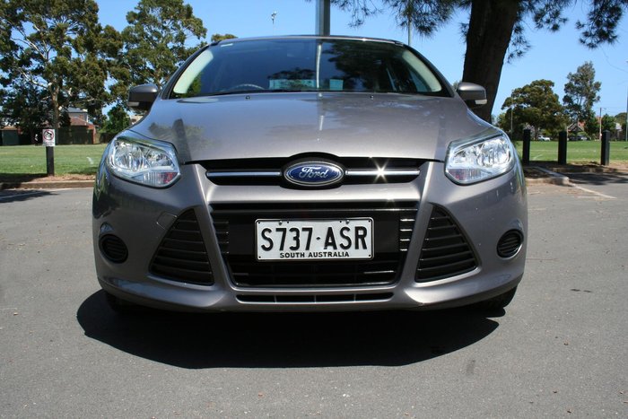 2012 Ford Focus Ambiente LW Lunar Sky