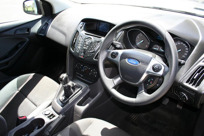 2012 Ford Focus Ambiente LW Lunar Sky
