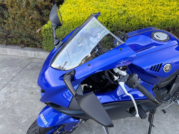 2024 Yamaha YZF-R7LA