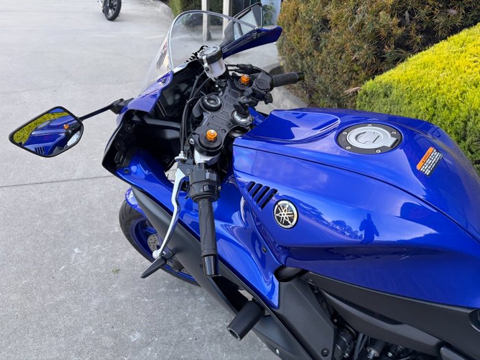 2024 Yamaha YZF-R7LA