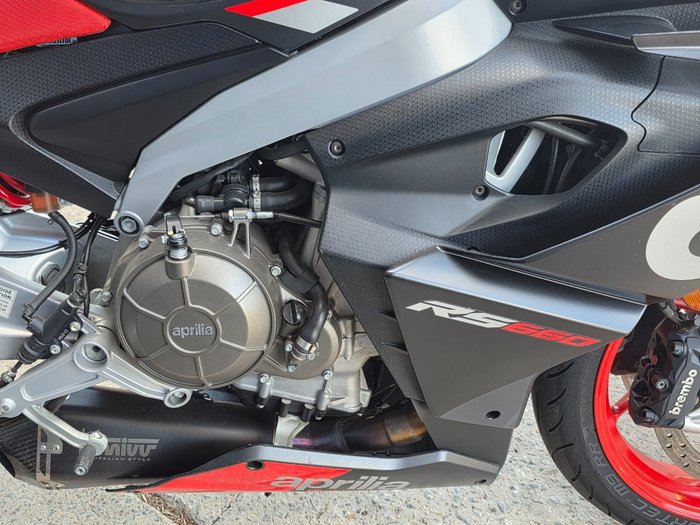 2021 APRILIA RS 660 BLACK