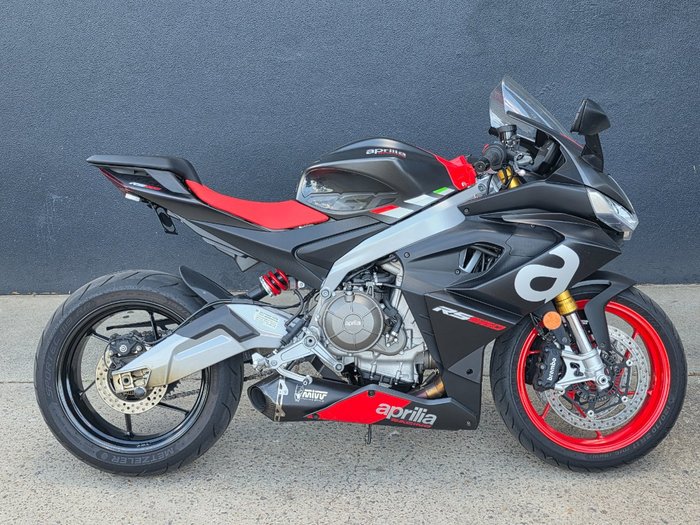 2021 APRILIA RS 660 BLACK