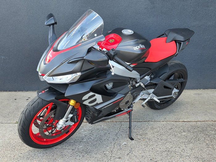 2021 APRILIA RS 660 BLACK