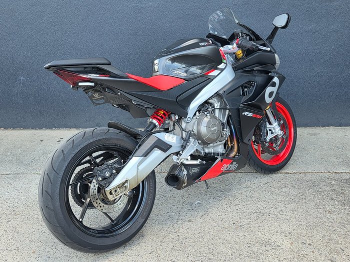 2021 APRILIA RS 660 BLACK