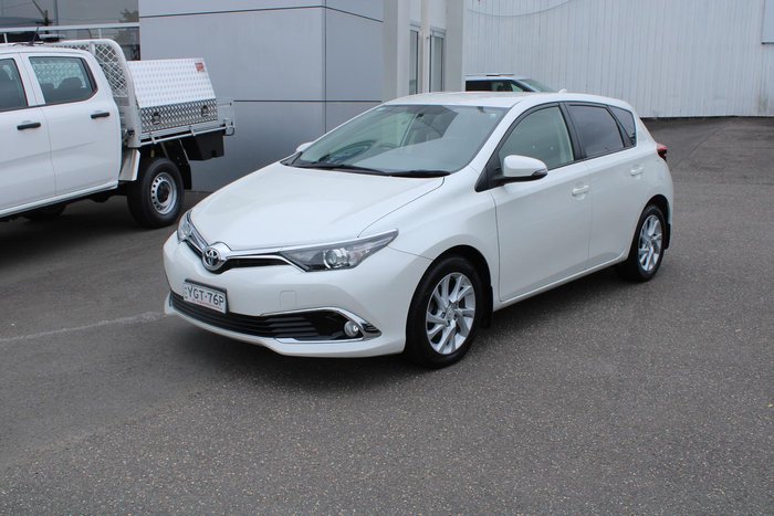 2017 Toyota Corolla Ascent Sport