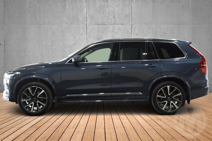 2023 Volvo XC90 Ultimate B5 Bright