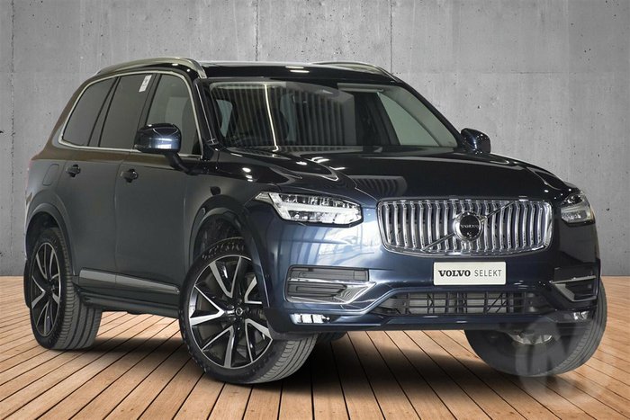 2023 Volvo XC90 Ultimate B5 Bright
