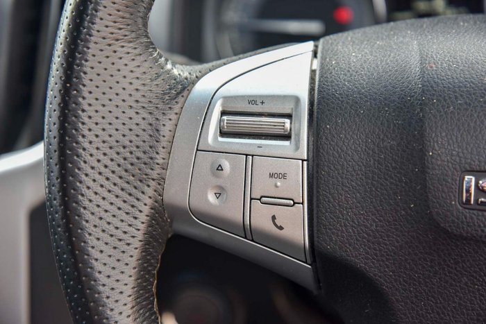 2019 Isuzu MU-X LS-T