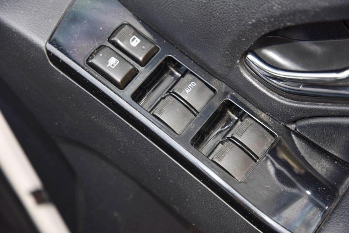 2019 Isuzu MU-X LS-T