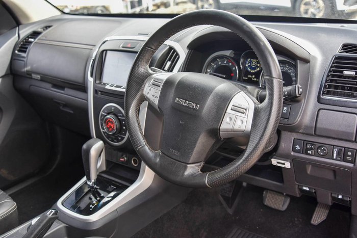 2019 Isuzu MU-X LS-T