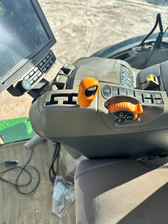 2021 John Deere 8R310