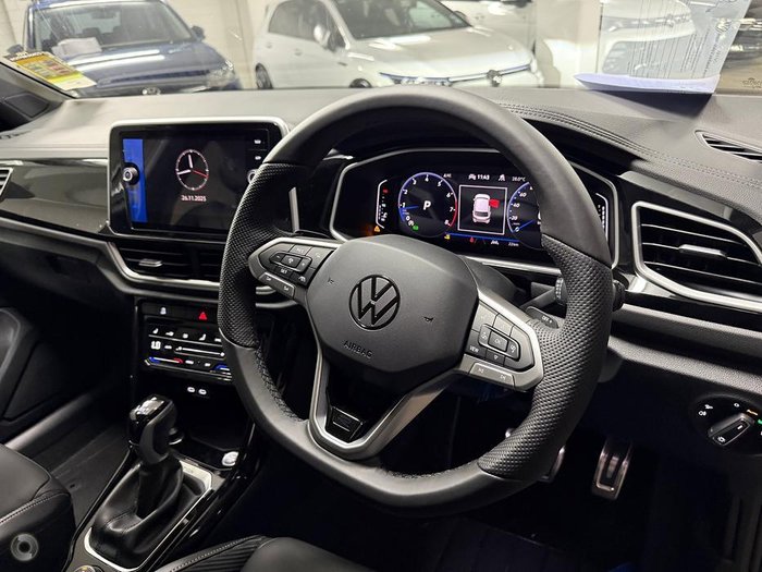 2025 Volkswagen T-Roc 140TSI R-Line