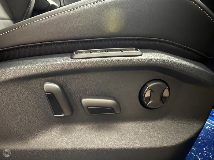 2025 Volkswagen T-Roc 140TSI R-Line