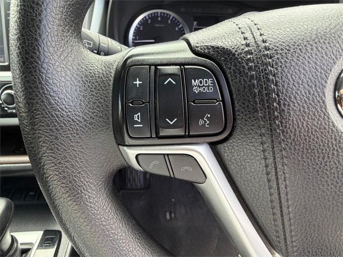 2019 TOYOTA KLUGER GX (4x2)