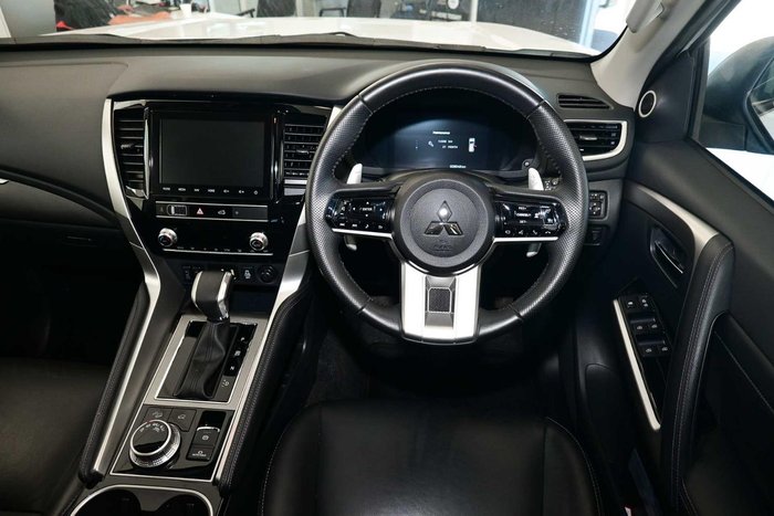 2024 Mitsubishi Pajero Sport Exceed