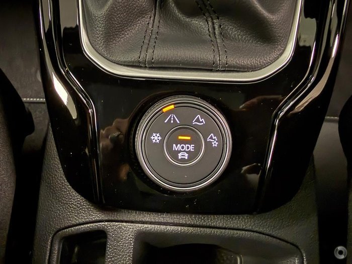 2025 Volkswagen T-Roc 140TSI R-Line