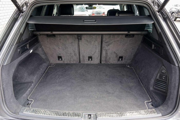 2022 Volkswagen Touareg 210TDI R-Line