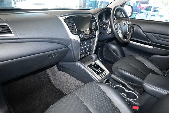 2023 Mitsubishi Triton Xtreme