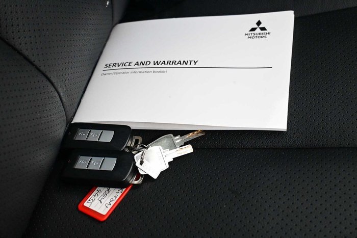 2023 Mitsubishi Triton Xtreme