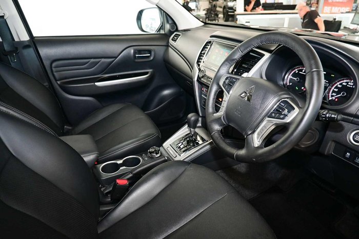 2023 Mitsubishi Triton Xtreme
