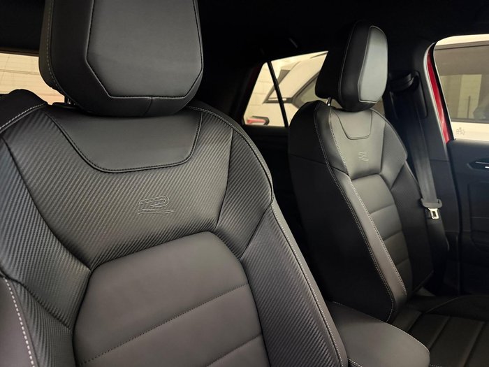 2025 Volkswagen T-Roc 140TSI R-Line