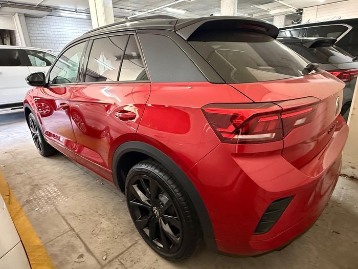 2025 Volkswagen T-Roc 140TSI R-Line