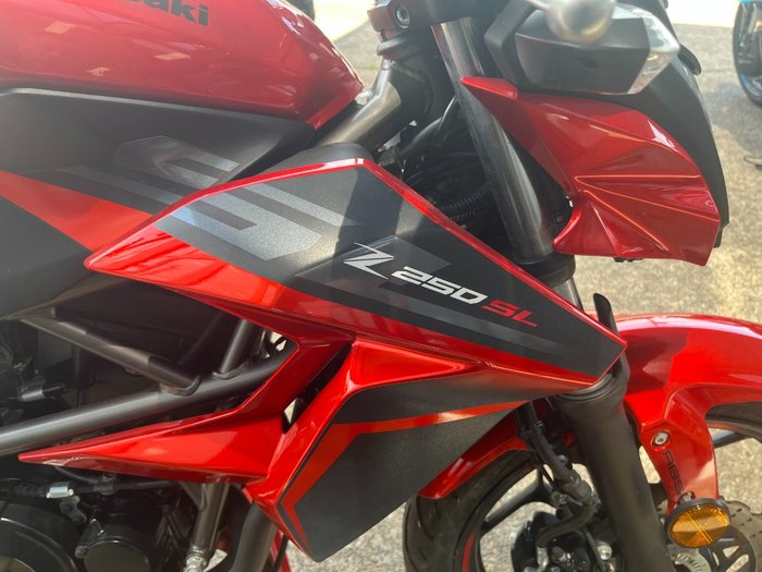 2015 Kawasaki Z250 SL LAVA ORANGE