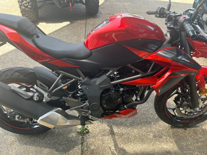 2015 Kawasaki Z250 SL LAVA ORANGE