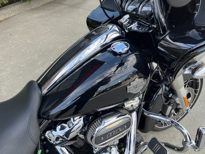 2022 HARLEY-DAVIDSON FLTRXS ROAD GLIDE SPECIAL BLACK
