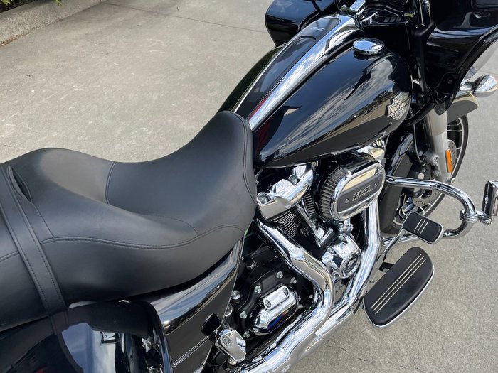 2022 HARLEY-DAVIDSON FLTRXS ROAD GLIDE SPECIAL BLACK