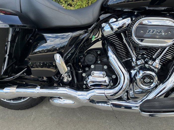 2022 HARLEY-DAVIDSON FLTRXS ROAD GLIDE SPECIAL BLACK