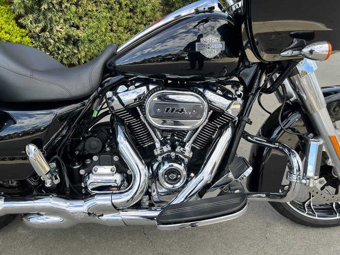 2022 HARLEY-DAVIDSON FLTRXS ROAD GLIDE SPECIAL BLACK