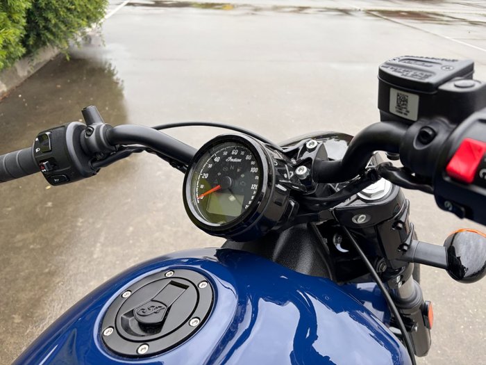 2023 Indian SCOUT BOBBER Blue