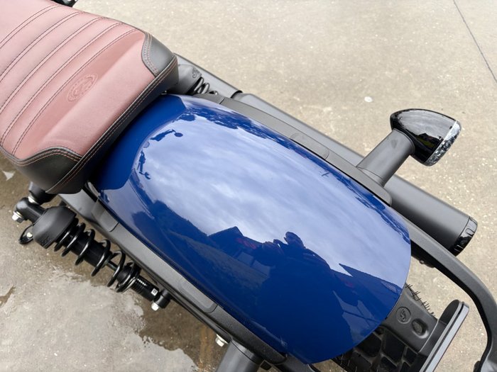 2023 Indian SCOUT BOBBER Blue