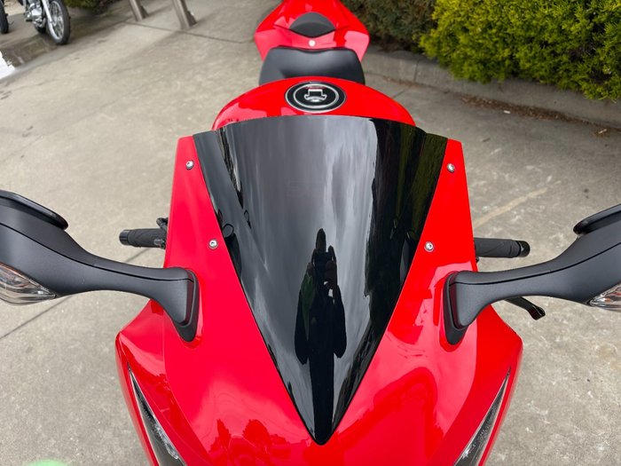 2013 Honda CBR1000RR (FIREBLADE) Red