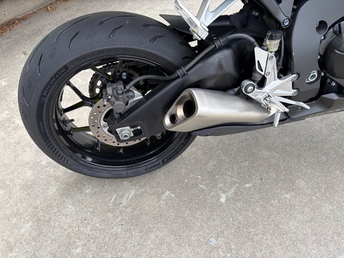 2013 Honda CBR1000RR (FIREBLADE) Red