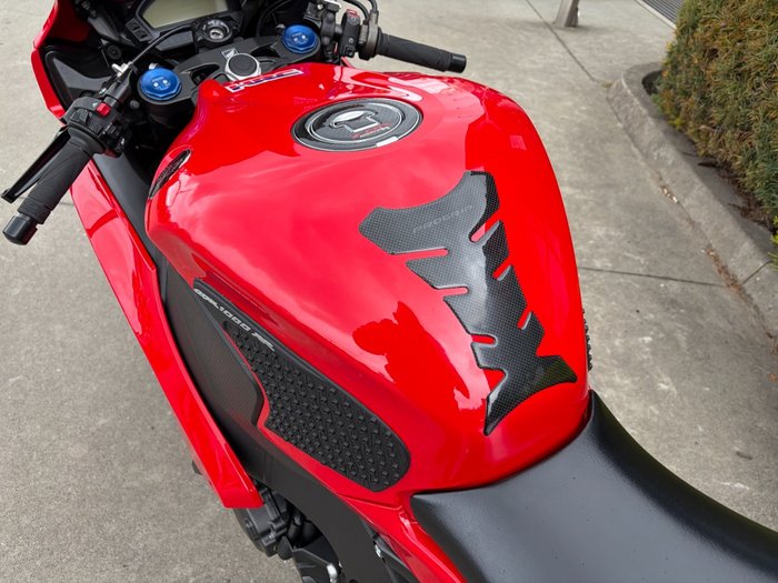 2013 Honda CBR1000RR (FIREBLADE) Red