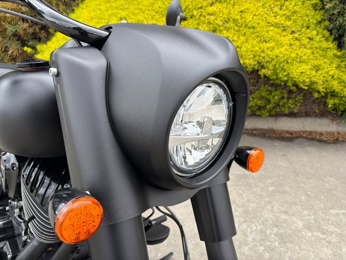 2019 Indian CHIEF DARK HORSE ThunderBLACKSmoke