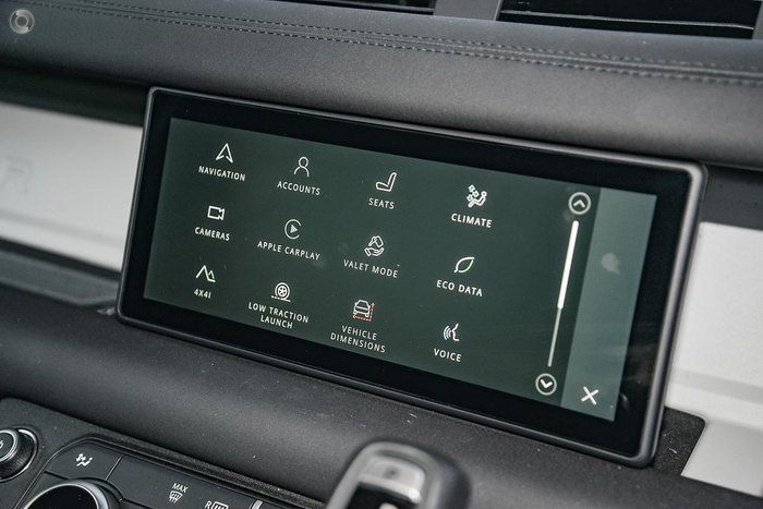 2023 Land Rover Defender 110 P400e X-Dynamic SE